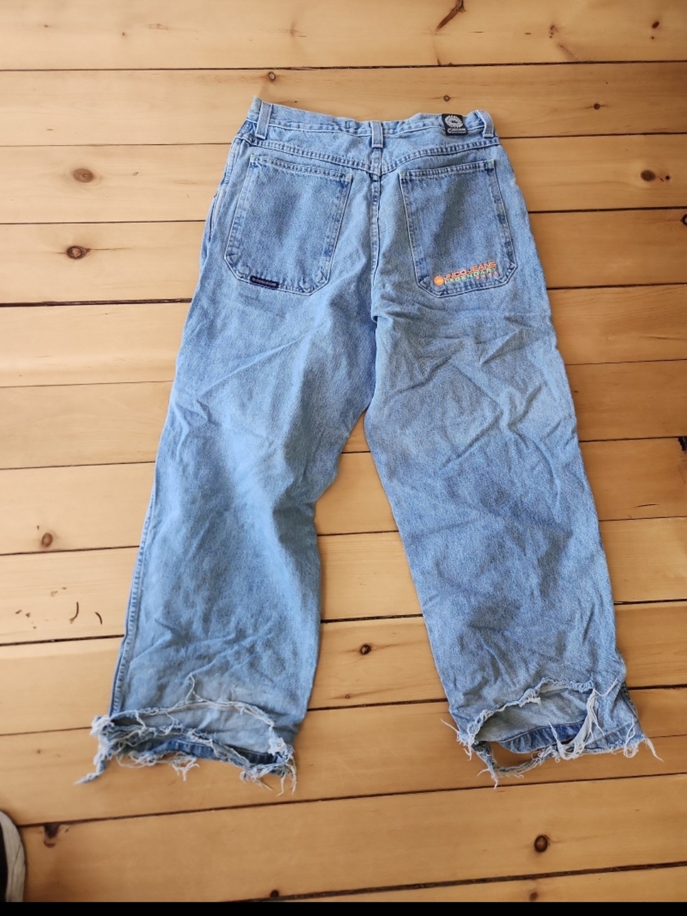 Vintage Distressed JNCO Legendary Light Blue Jeans 36x32